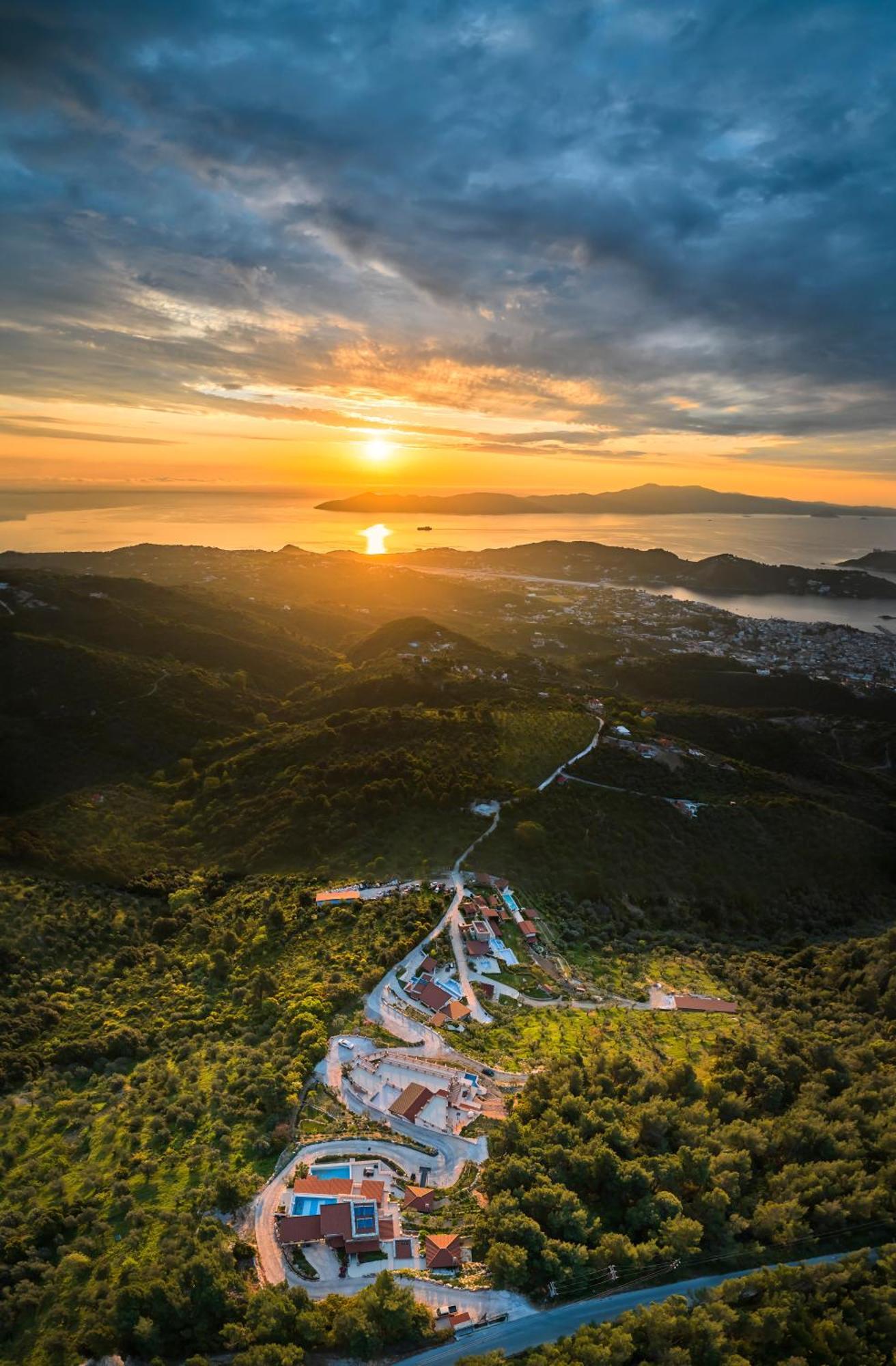Sky Sea Resort Skiathos Esterno foto